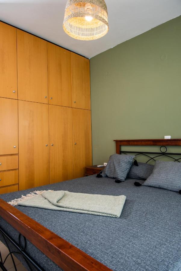 Chrisambelos Apartments Istro Luaran gambar