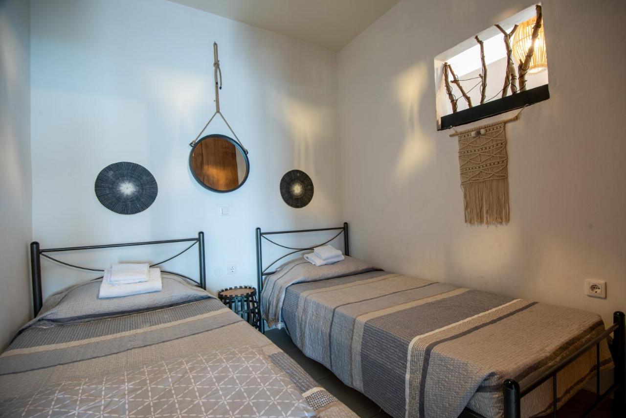 Chrisambelos Apartments Istro Luaran gambar