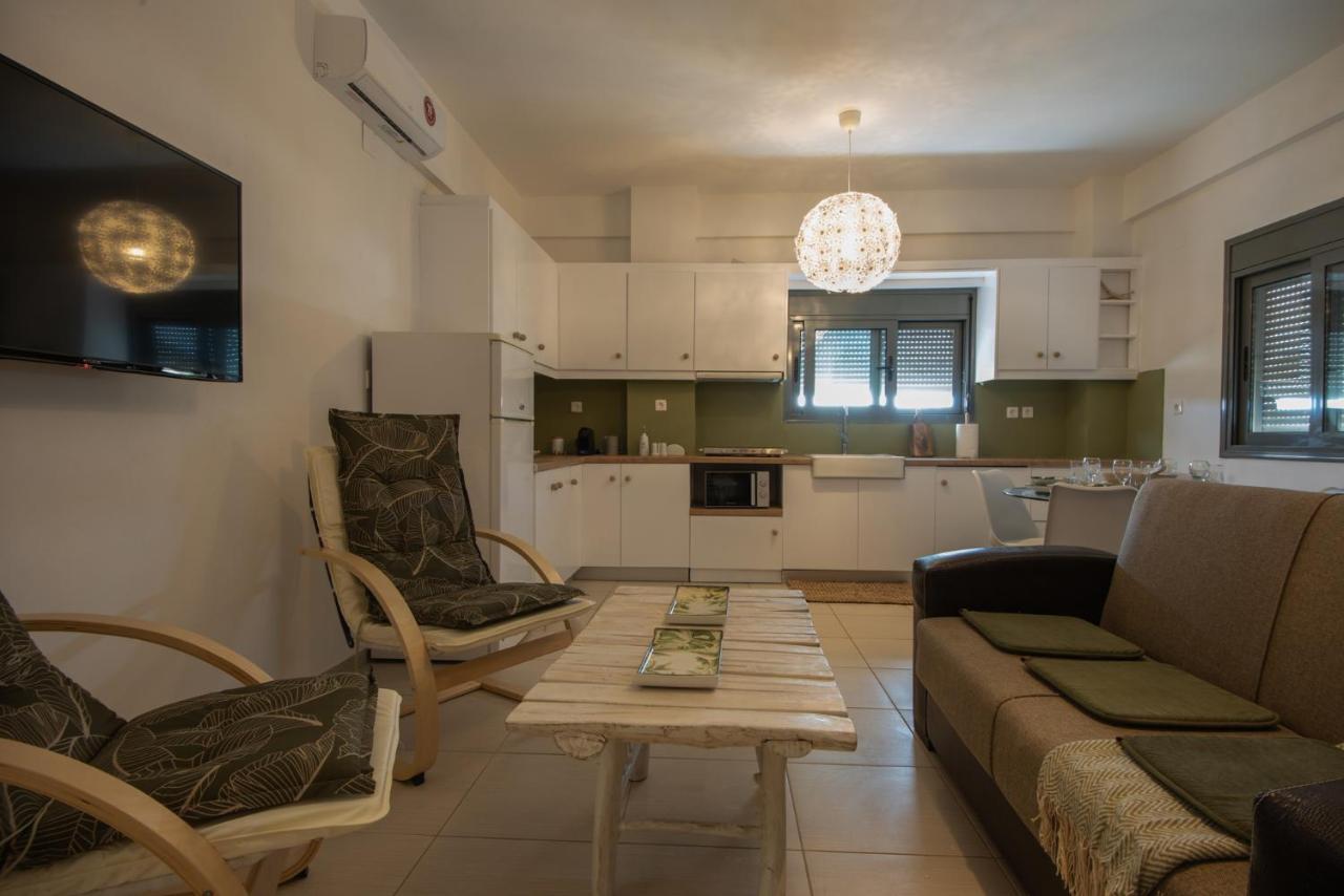 Chrisambelos Apartments Istro Luaran gambar